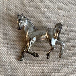 collectible Beau Sterling dimensional horse brooch Stallion pin needs polished